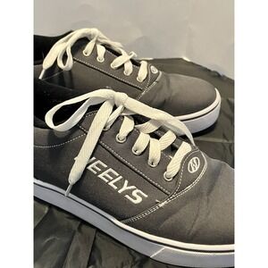 Heelys Skate Shoes Mens 9 Gray Sporty Canvas Lace Up Pro 20 Wheeled Original